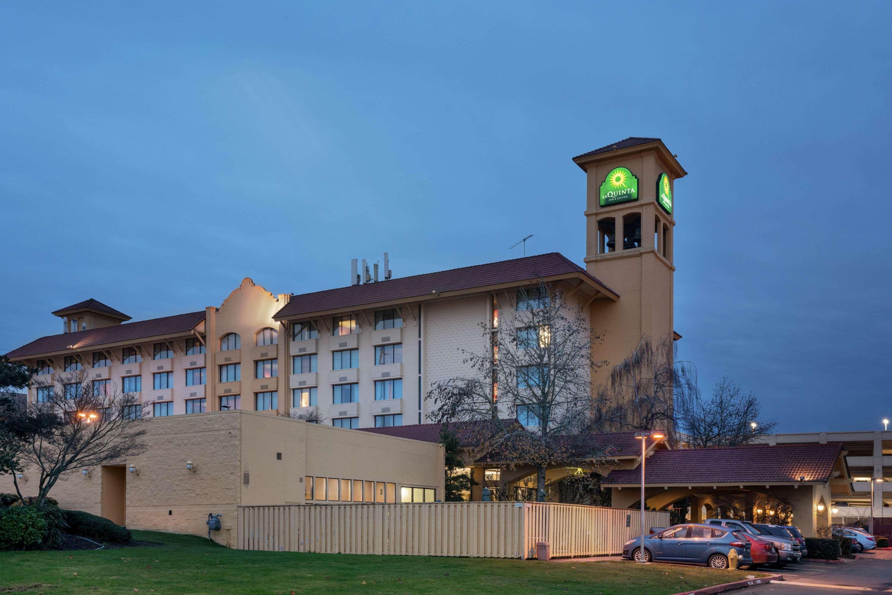 La Quinta By Wyndham Seattle Sea-Tac Airport Hotel SeaTac Ngoại thất bức ảnh