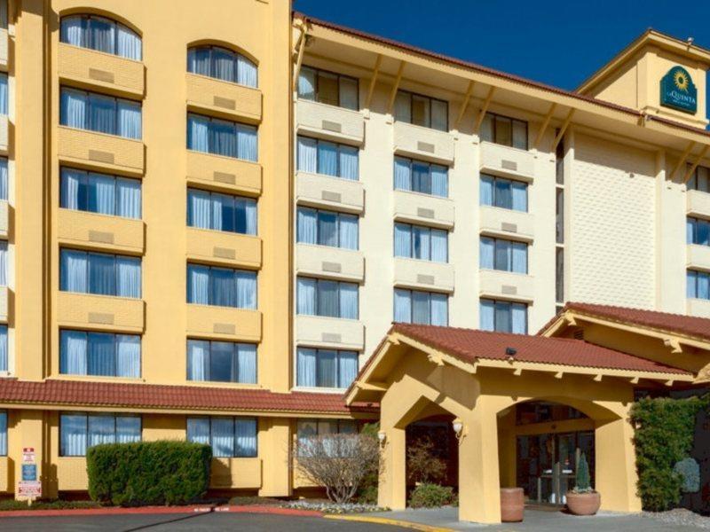 La Quinta By Wyndham Seattle Sea-Tac Airport Hotel SeaTac Ngoại thất bức ảnh